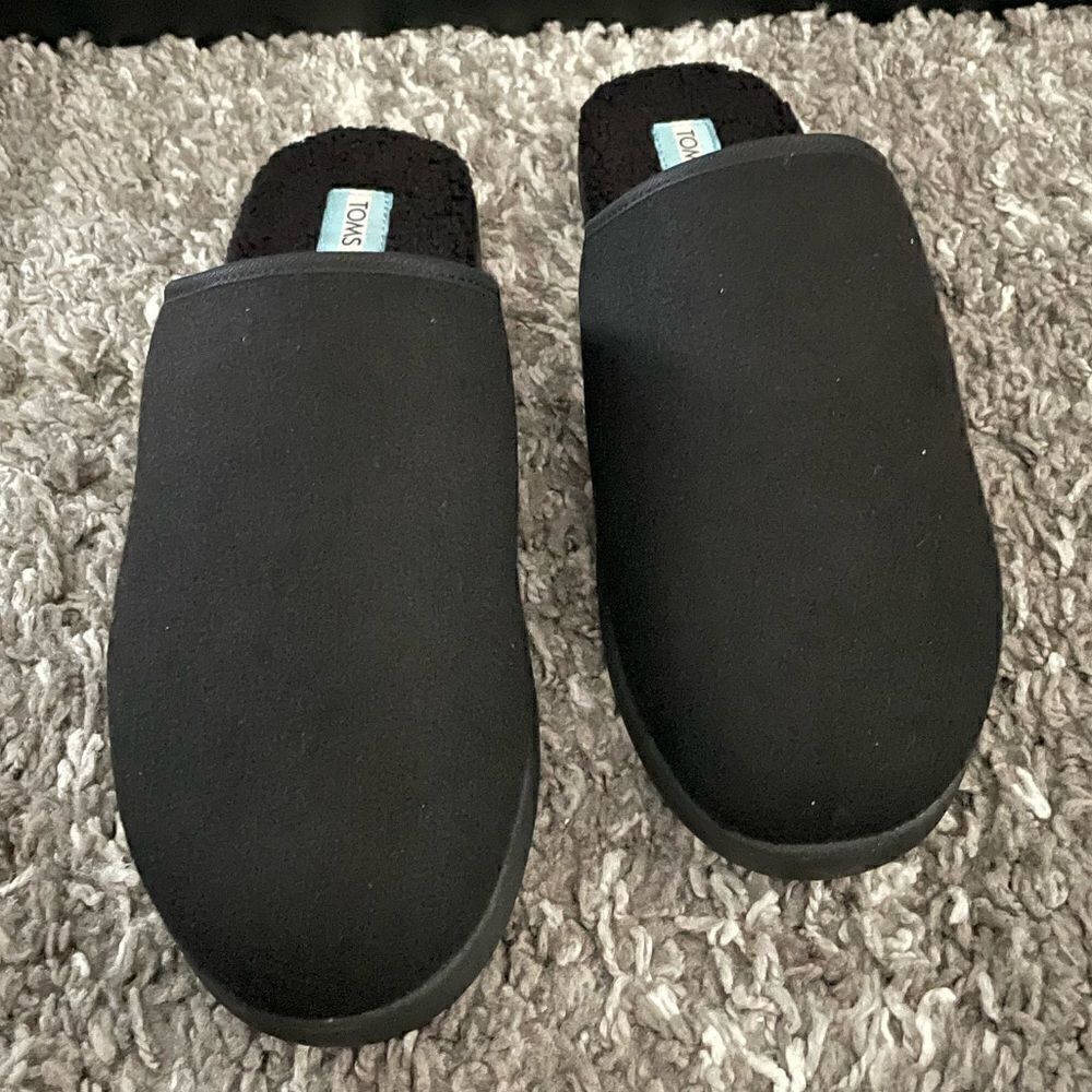 NIB TOMS Men’s Harbor Slippers